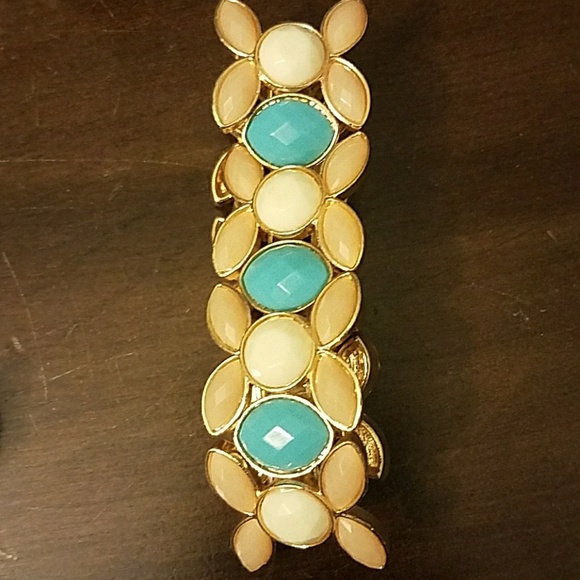 Fun bracelets - Picture 4 of 4